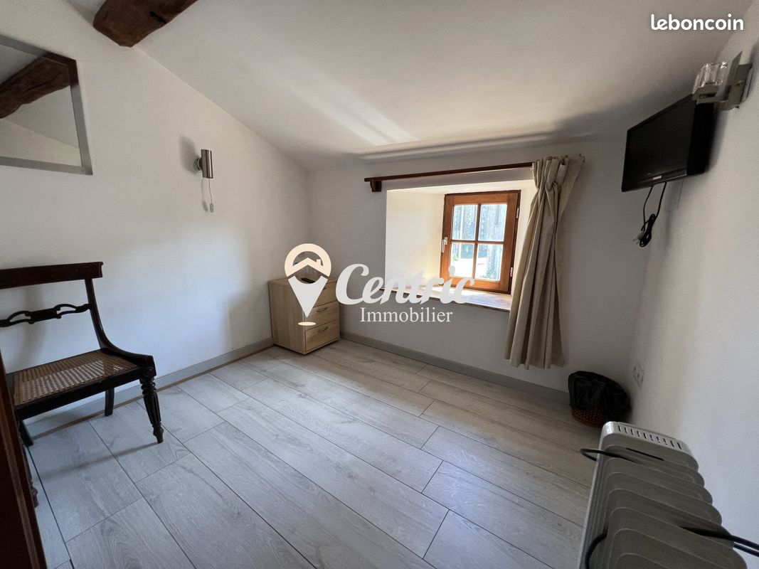 Maison 7 pièces 164 m² - Argentonnay 79150 Moutiers-sous-Argenton (image principale 11)