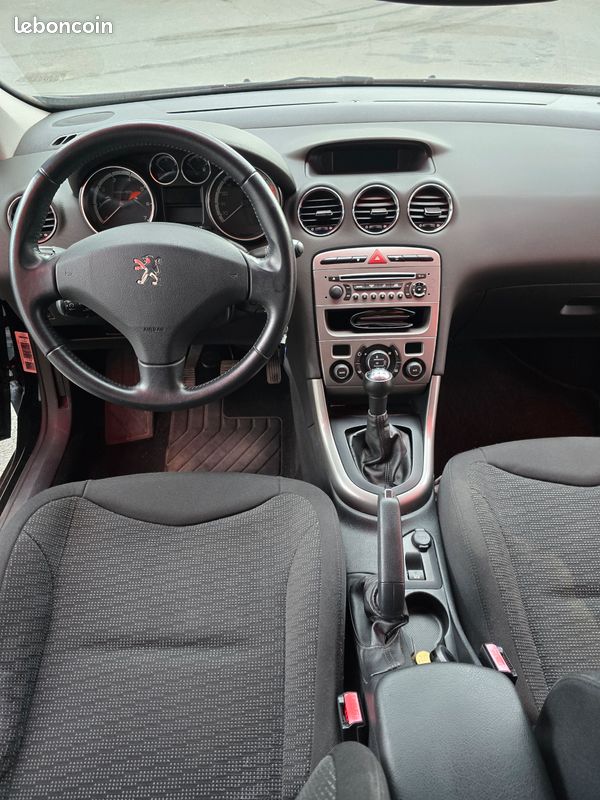 Peugeot 308 très bon état (image 2)