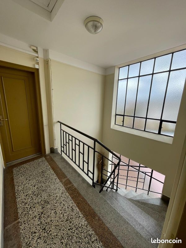 Appartement 3 pièces 65 m² · à Sainte-Savine · 65 m² · 99 000 €