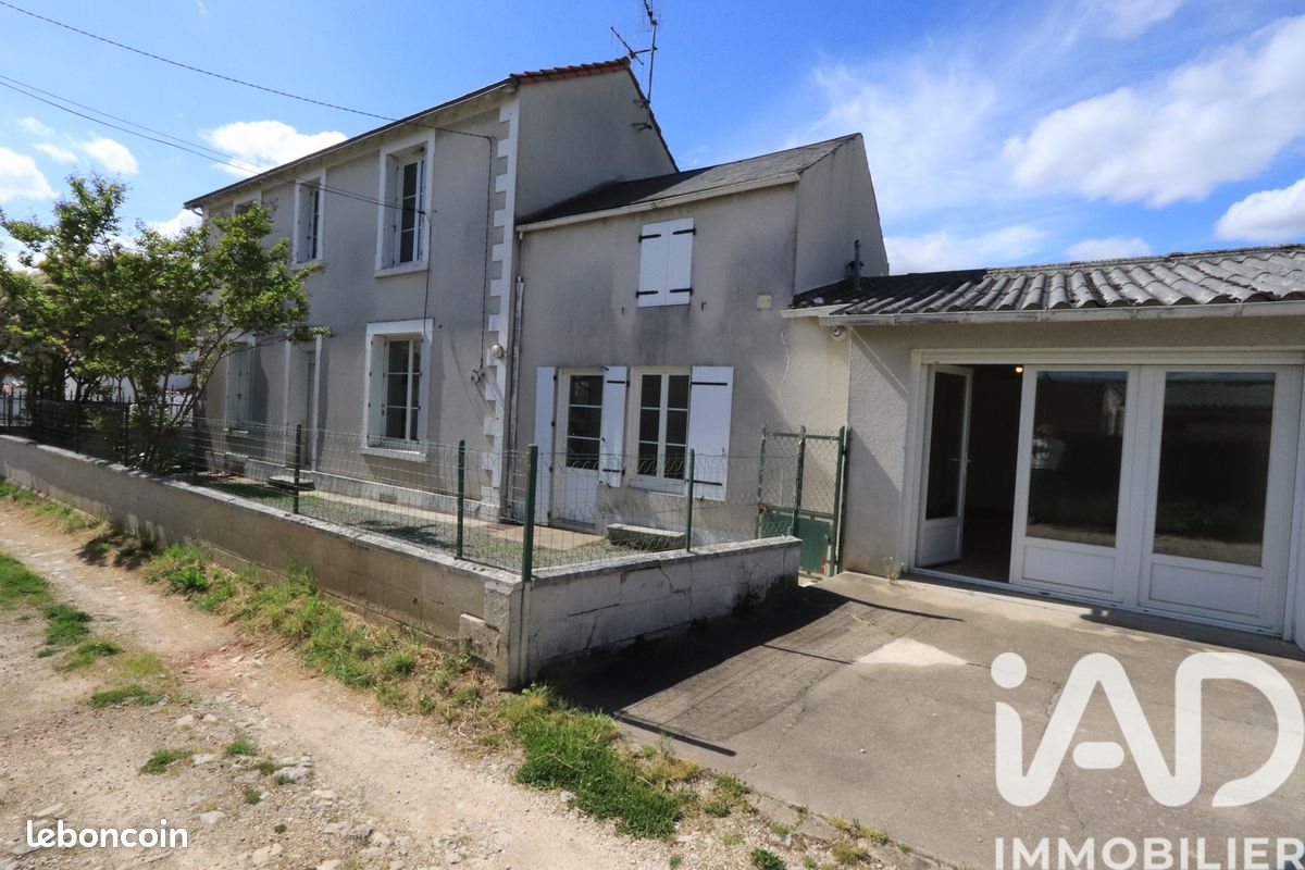 Maison 5 pièces 126 m² · à Niort · 126 m² · 159 500 €