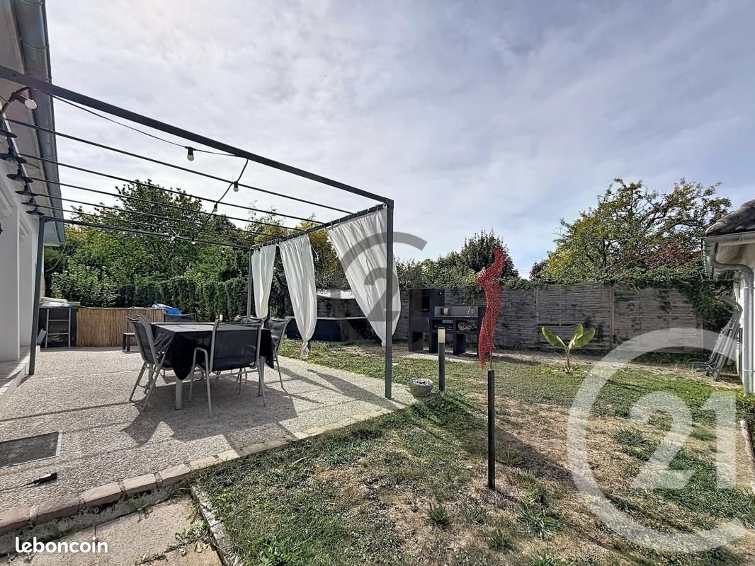 Maison 6 pièces 103 m² · à Saint-André-les-Vergers · 103 m² · 252 000 €