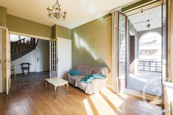 Maison de ville 7 pièces 231 m² — 6