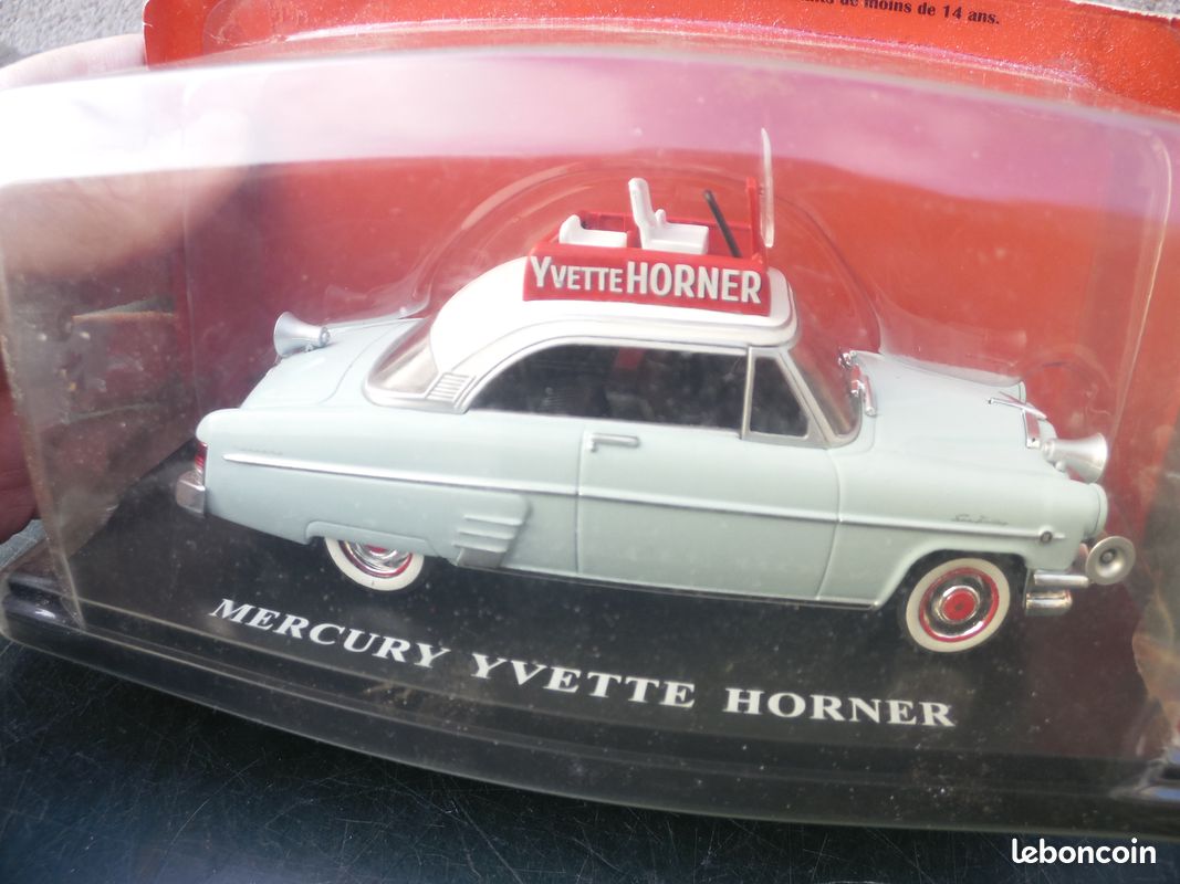 Scale model of Citroen DS 19 Yvette Horner - Tour de France (1958