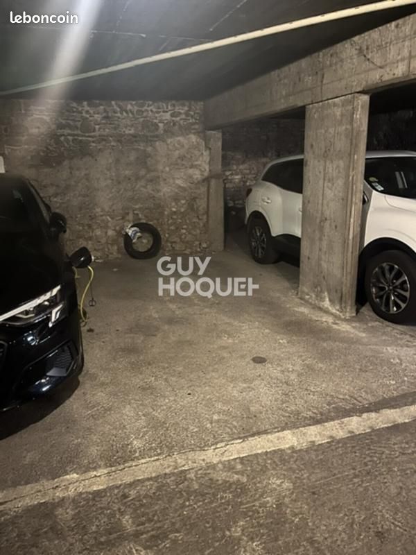 Parking Lyon 1er Arrondissement · 155 €/mois