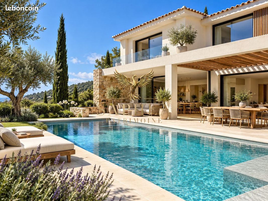 Maison 6 pièces 170 m² · à Sanary-sur-Mer · 170 m² · 2 195 000 €