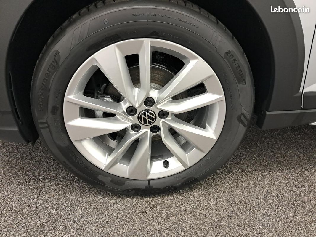 VOLKSWAGEN Taigo 1.0 TSI 95 BVM5 VW Edition (image 9)