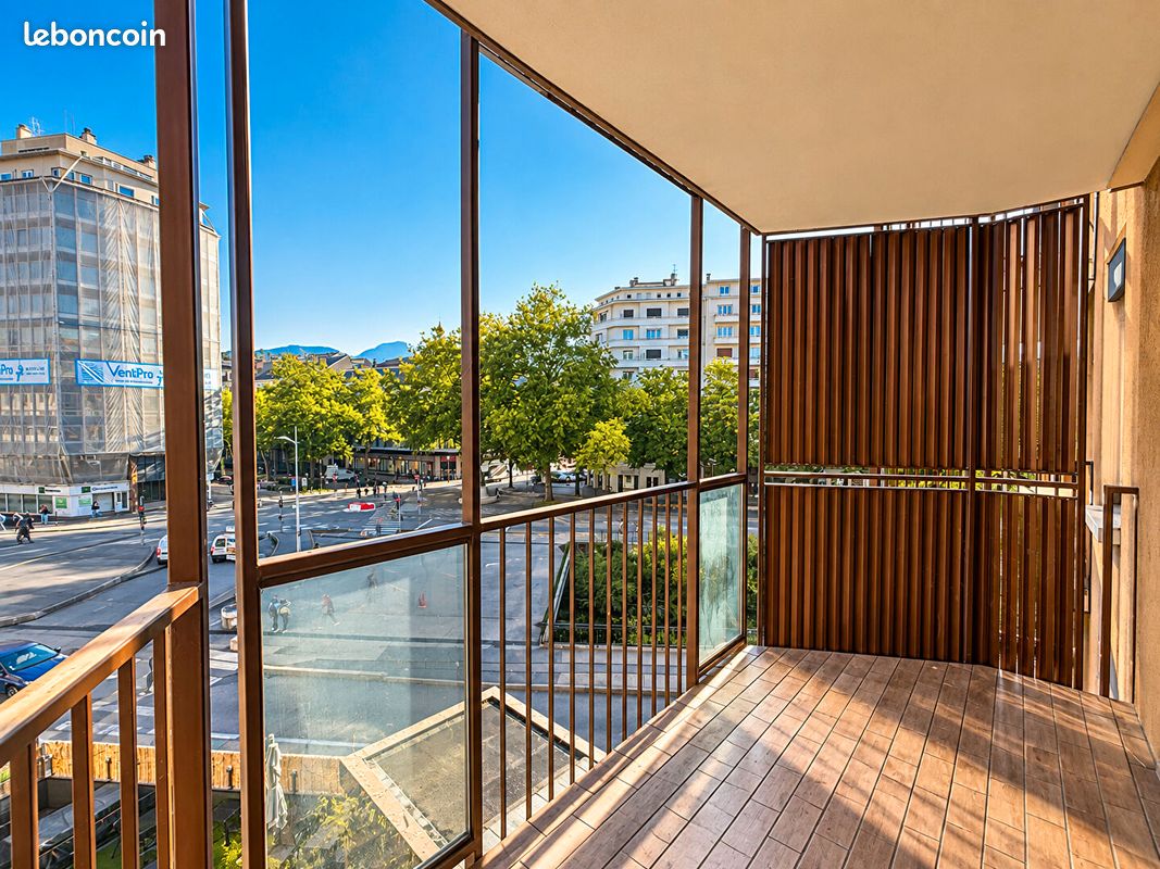 Appartement 4 pièces 92 m² · à Chambéry · 92 m² · 200 000 €