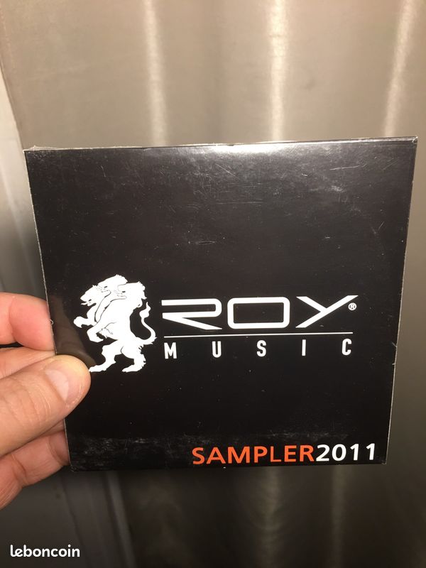 Roy Music / Sampler 2011 (image 1)