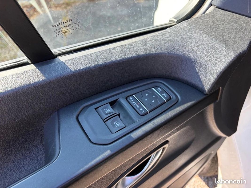 Renault Trafic Vu FOURGON 2.0 BLUEDCI 130 30 L2H1 GRAND-CONFORT (image 12)