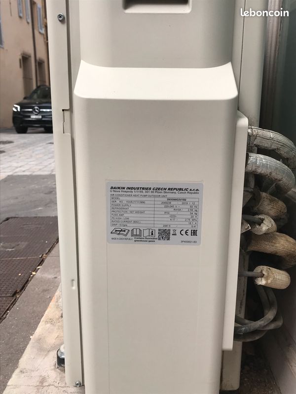 Climatisation réversible Daikin 2 ans (image 2)