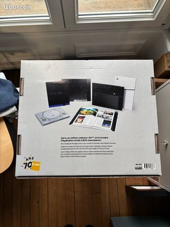 Coffret collector 30ème anniversaire PlayStation Exclusivité