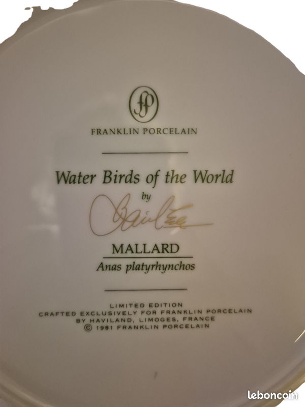 17 assiettes en porcelaine de Limoges : collection neuves "Water birds of the world" (image 4)