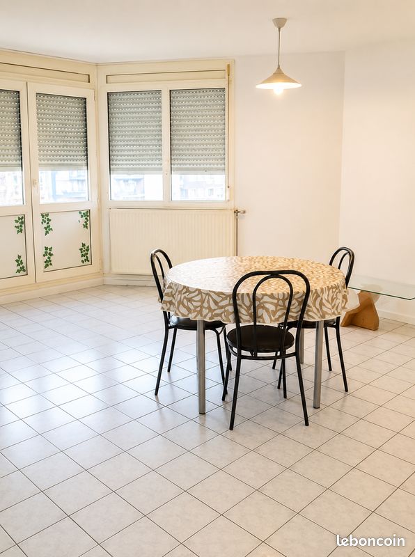 Appartement 2 pièces 53 m² · à La Ricamarie · 53 m² · 59 000 €