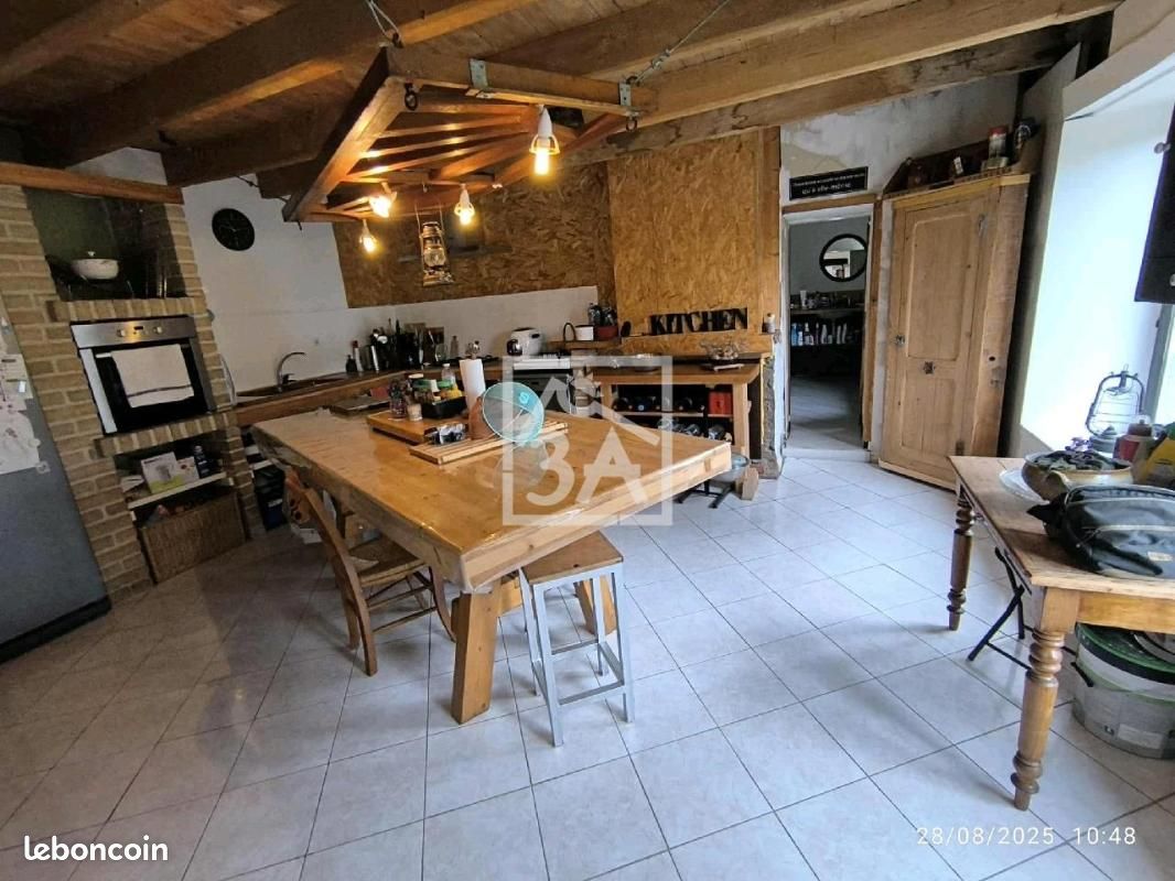 Maison 6 pièces 148 m² · à Tournehem-sur-la-Hem · 148 m² · 241 500 €