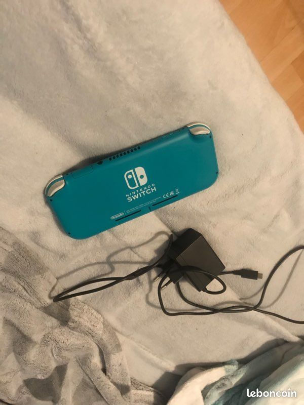 Switch lite bon état (image 4)