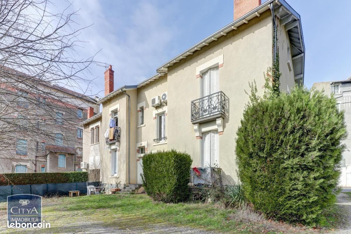 Immeuble 218 m² · à Châtel-Guyon · 218 m² · 330 000 €