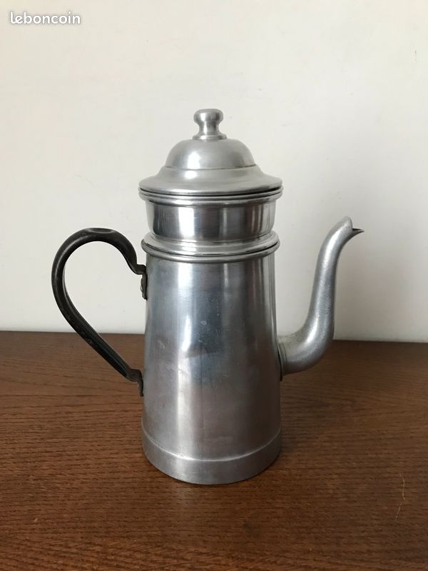 Cafetière ancienne avec filtres alu (image 2)