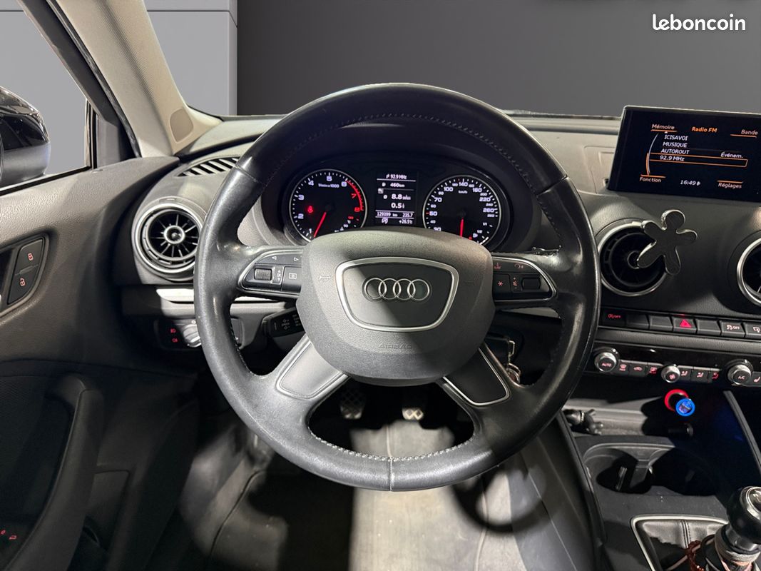 AUDI A3 Sportback 1.2 TFSI 110 AMBIANTE sièges chauffant clim bi-zone 110Ch Garantie 12 mois (image 13)