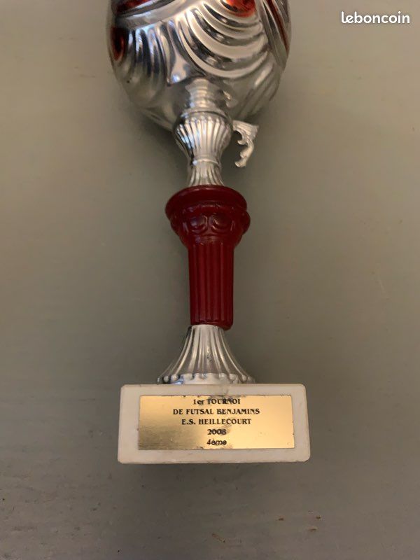 Trophée / coupe 26 cm + autre (image 2)
