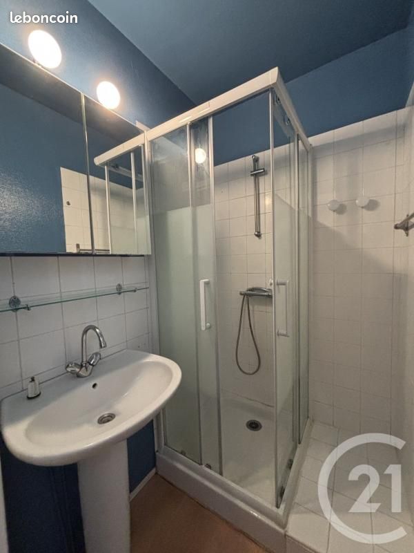 Studio 1 pièce 32 m² (image 7)