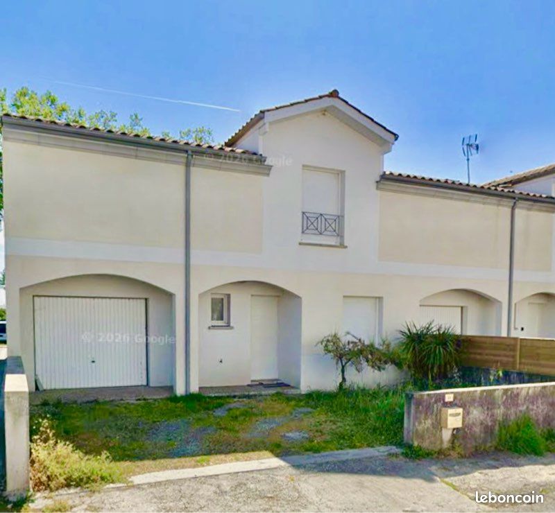 Maison 6 pièces 160 m² · à Saint-André-de-Cubzac · 160 m² · 1 750 €/mois
