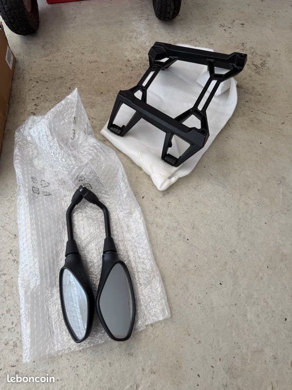 Pièces pour bmw f900r (image 1)
