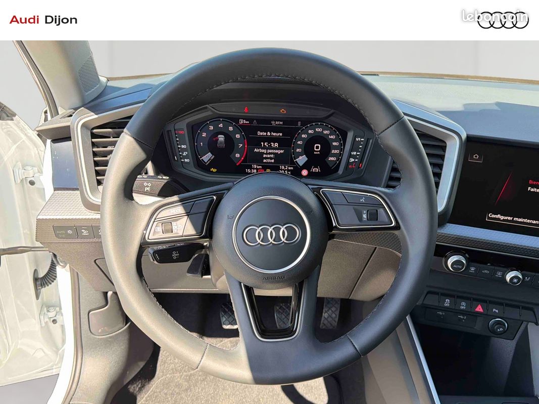 AUDI A1 Sportback 25 TFSI 95 ch BVM5 Design (image 10)