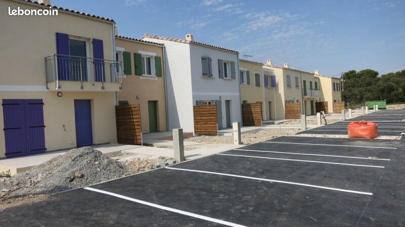 Maison 4 pièces 78 m² · à Nîmes · 78 m² · 912 €