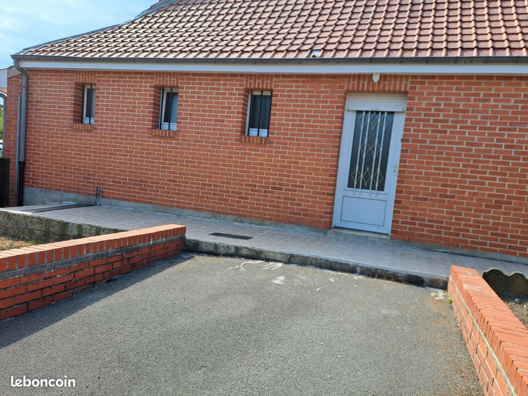 Maison 2 pièces 68 m² · à Isbergues · 68 m² · 690 €