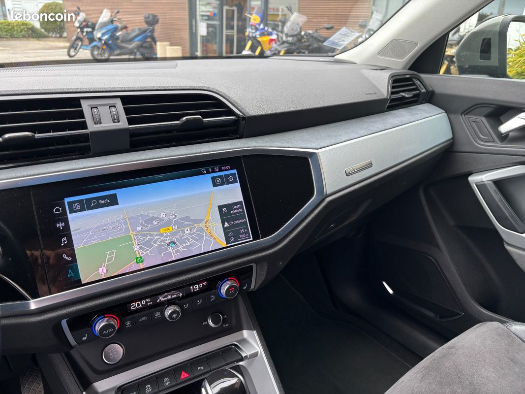 AUDI Q3 Q3 35 TDI 150 ch S tronic 7 Design Luxe OPTIONS/PHARES MATRIX/JANTES SPORT/BANG OLUFSEN/SUIVI COMPLE (image 19)