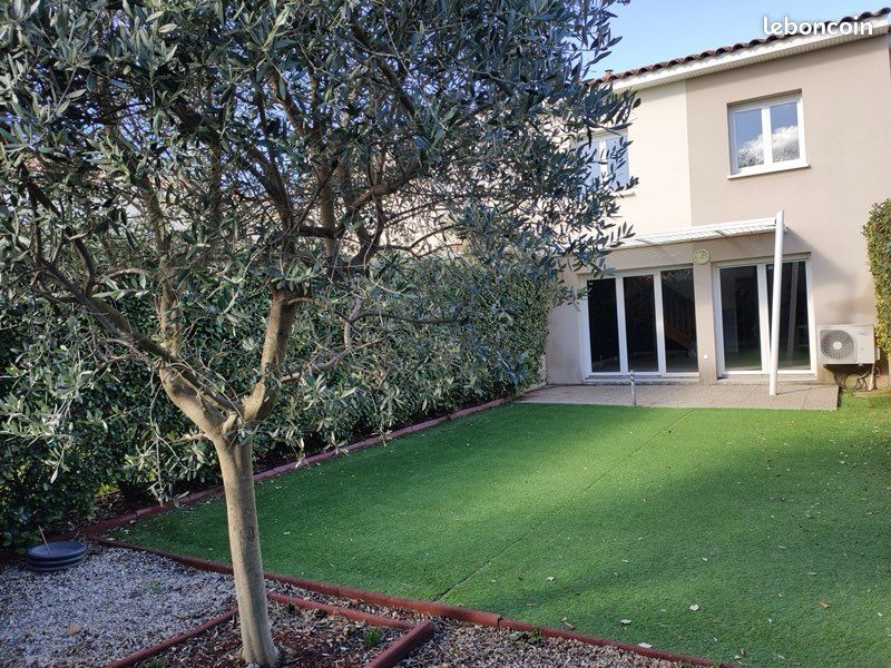 Maison 5 pièces 101 m² · à Saint-Martin-de-Crau · 101 m² · 298 000 €