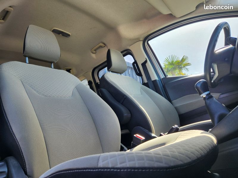 Ford TOURNEO COURIER 1.5 TD 75CH TITANIUM GARANTIE 12 MOIS (image 9)