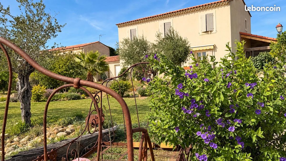 Maison 6 pièces 220 m² · à Morières-lès-Avignon · 220 m² · 398 000 €