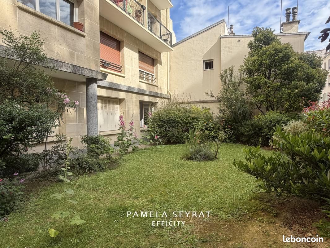 Appartement 1 pièce 23 m² · à Paris · 23 m² · 224 000 €