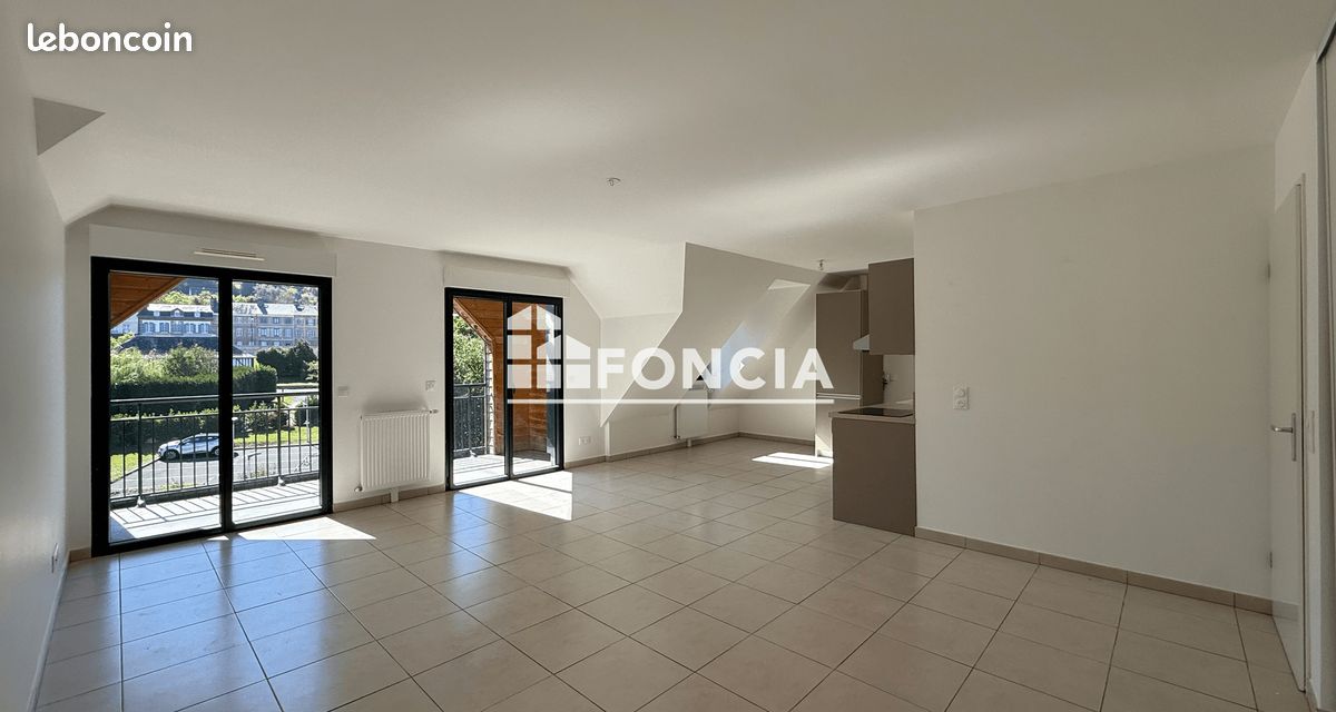 Appartement 4 pièces 80 m² · à Honfleur · 80 m² · 1 037 €/mois