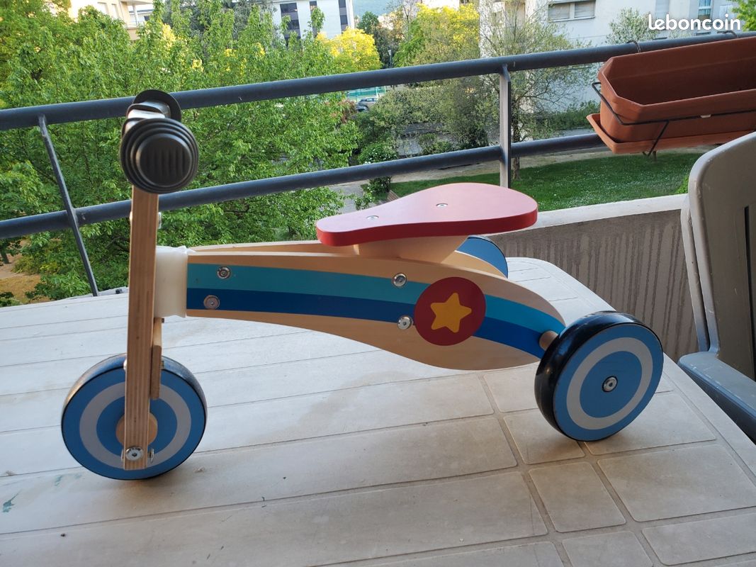 Tricycle draisienne en bois (image 1)