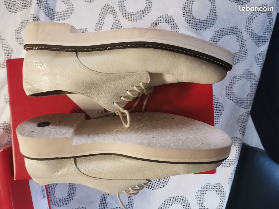 Derbys Kickers blanc cassé taille 39 (image 2)