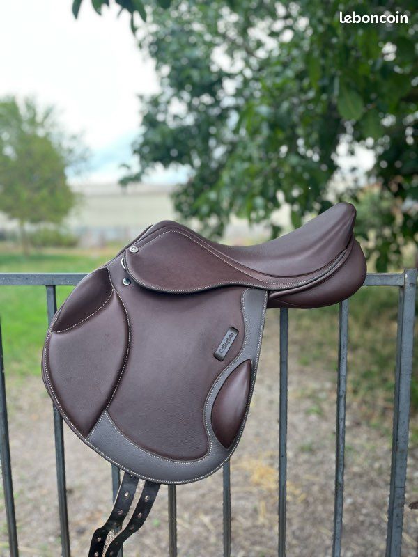 Selle De Dressage Neuve Cuir Véritable - Monorabat - Arçon Interchangeable (tailles S à L)