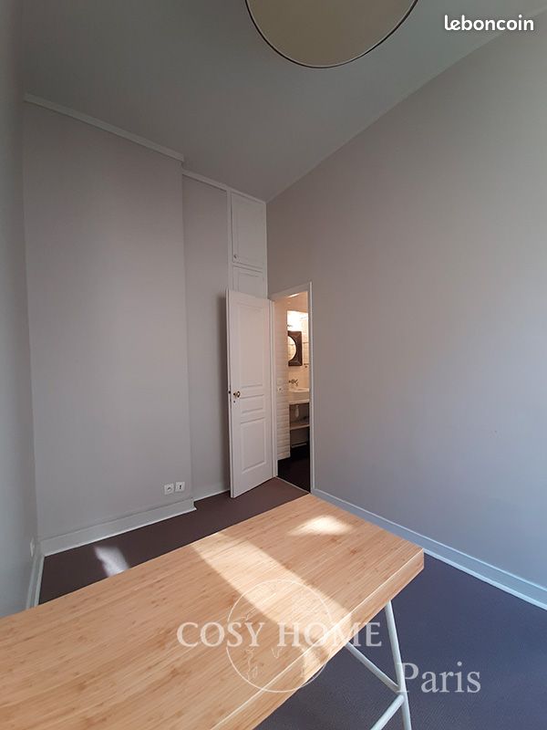 Appartement a louer paris-1er-arrondissement - 5 pièce(s) - 115 m2 - Surfyn