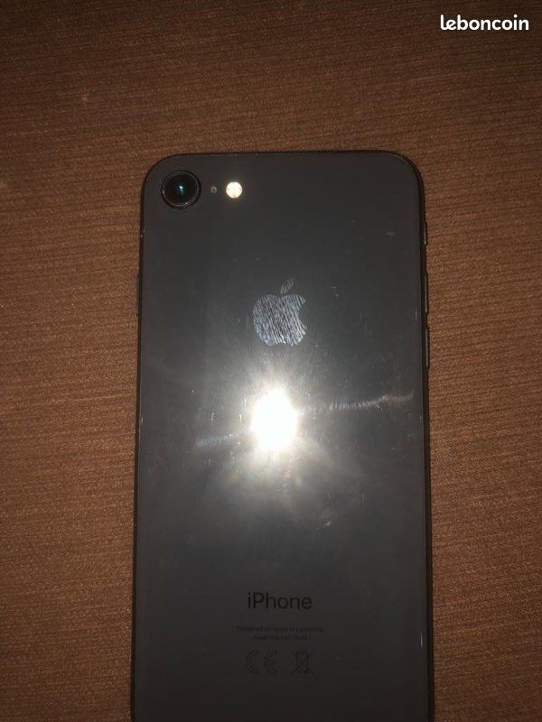 Iphone 8 (image 1)