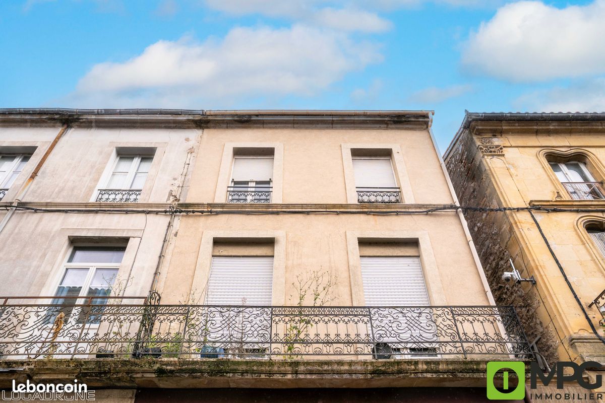 Immeuble 231 m² · à Villeneuve-sur-Lot · 231 m² · 139 900 €