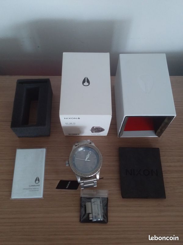 Montre titane NIXON (image 2)
