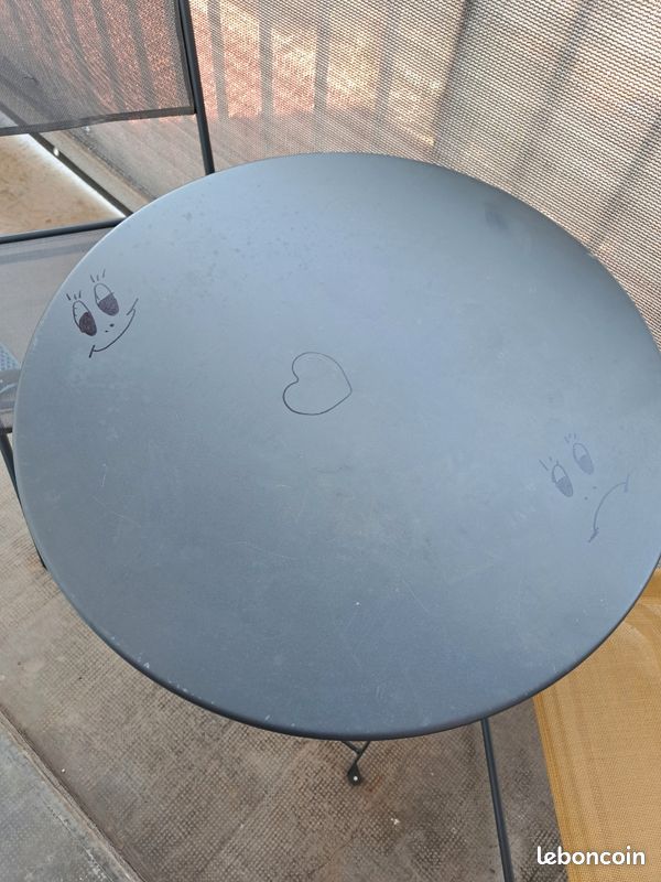 Table ronde +4 chaise piur balcon (image 2)
