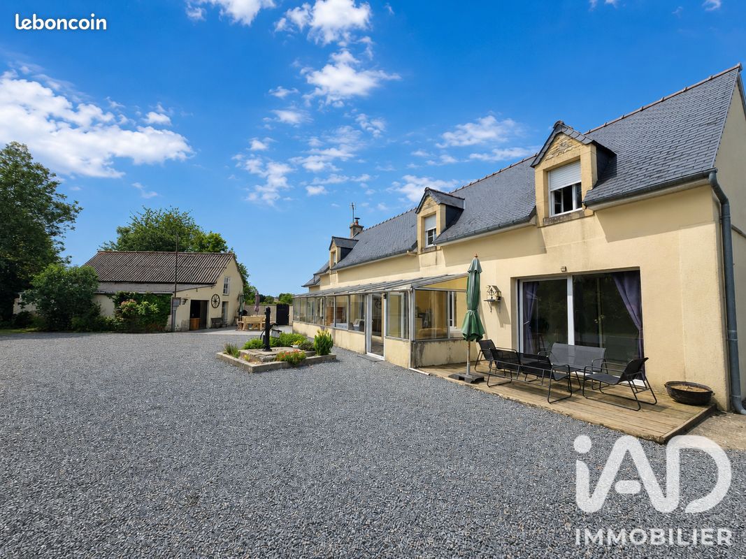 Maison 6 pièces 142 m² · à Le Molay-Littry · 142 m² · 260 000 €