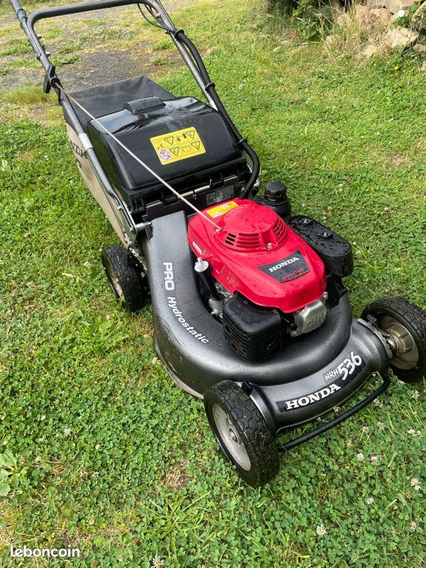 Tondeuse Pro Honda HRH 536 Jardin Plantes