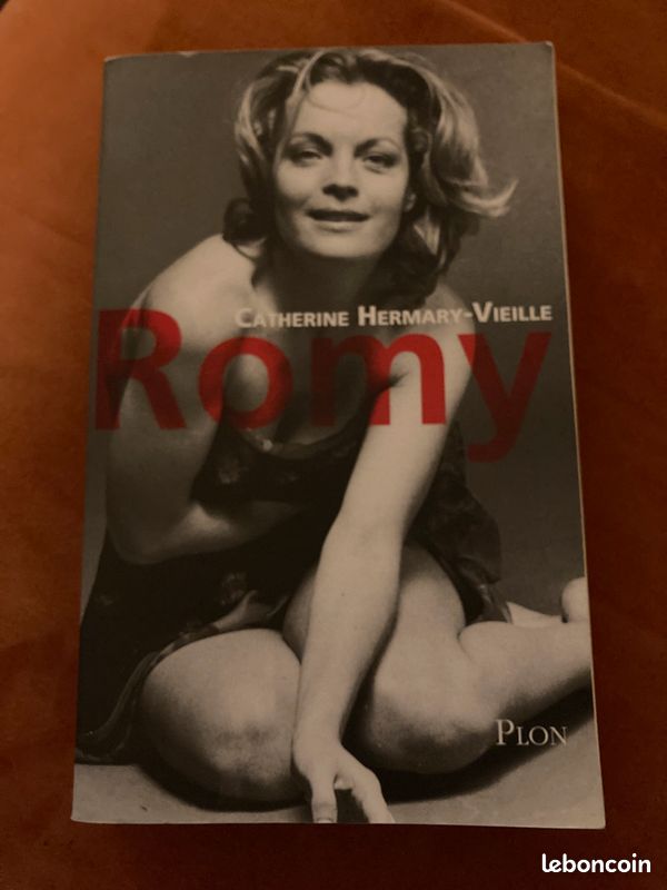 Livre Romy, broché, très bon état (image 1)