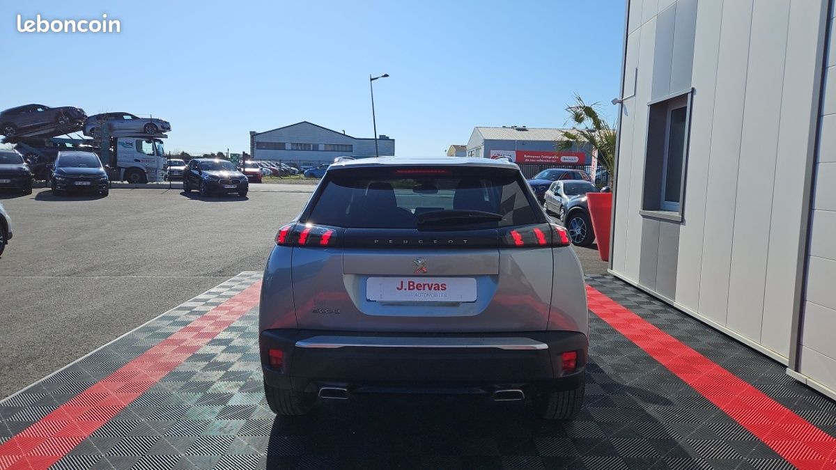 Peugeot 2008 PURETECH 130 SS BVM6 STYLE (image 4)
