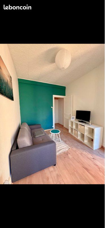 Appartement 2 pièces 26 m² · à Roanne · 26 m² · 350 €