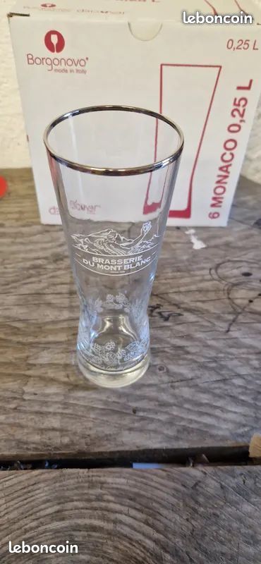 Chope à bière du parc Asterix de 50cl - Arts de la table