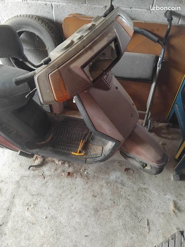 Vends scooter MBK (image 2)